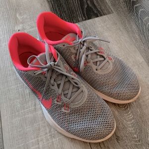 Nike Training Flex TR 7-Size 9.5